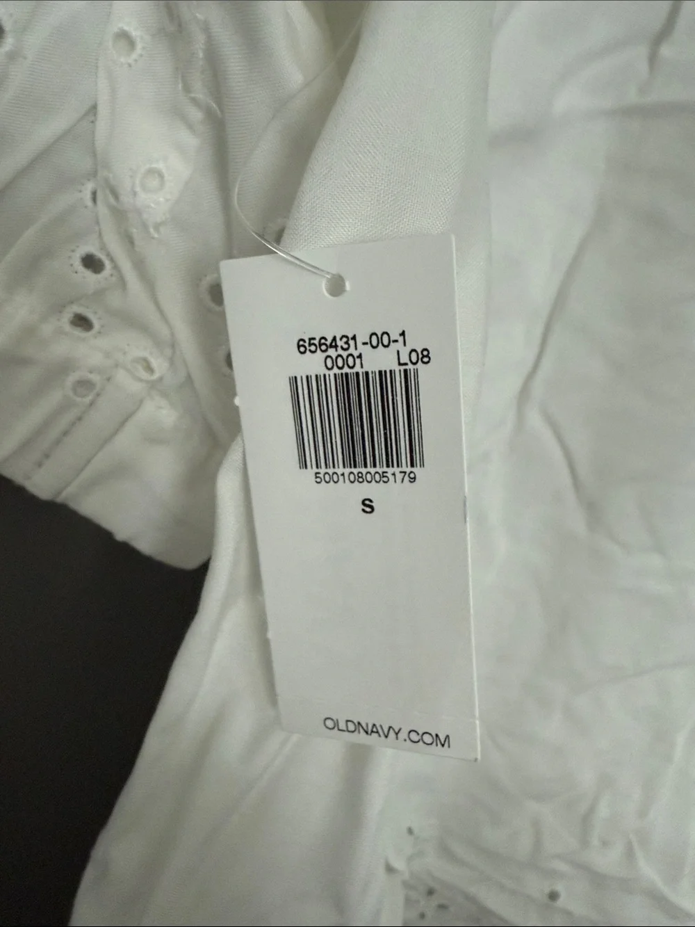 Old Navy White Eyelet Peasant Blouse